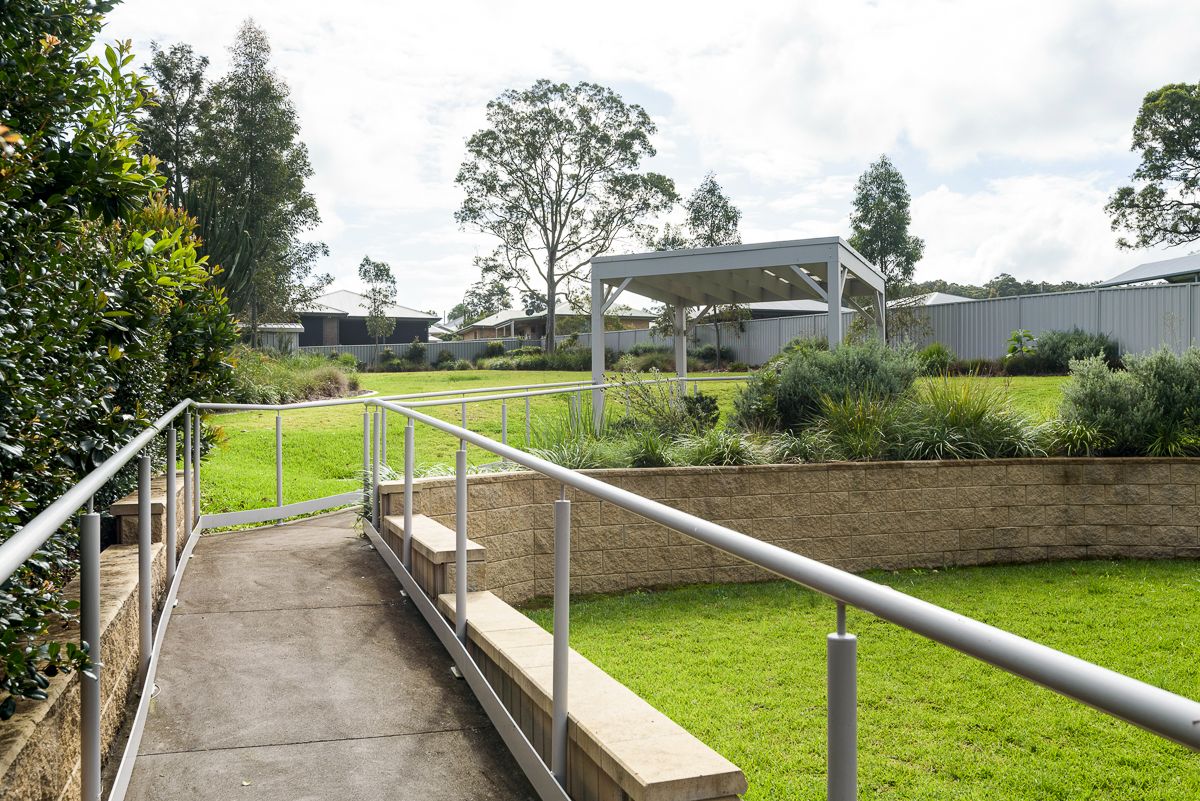 10 SILL039_LR_holmesville_oudoor