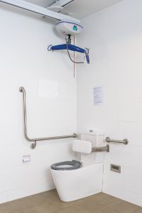 26 SILL039_LR_holmesville_shared toilets