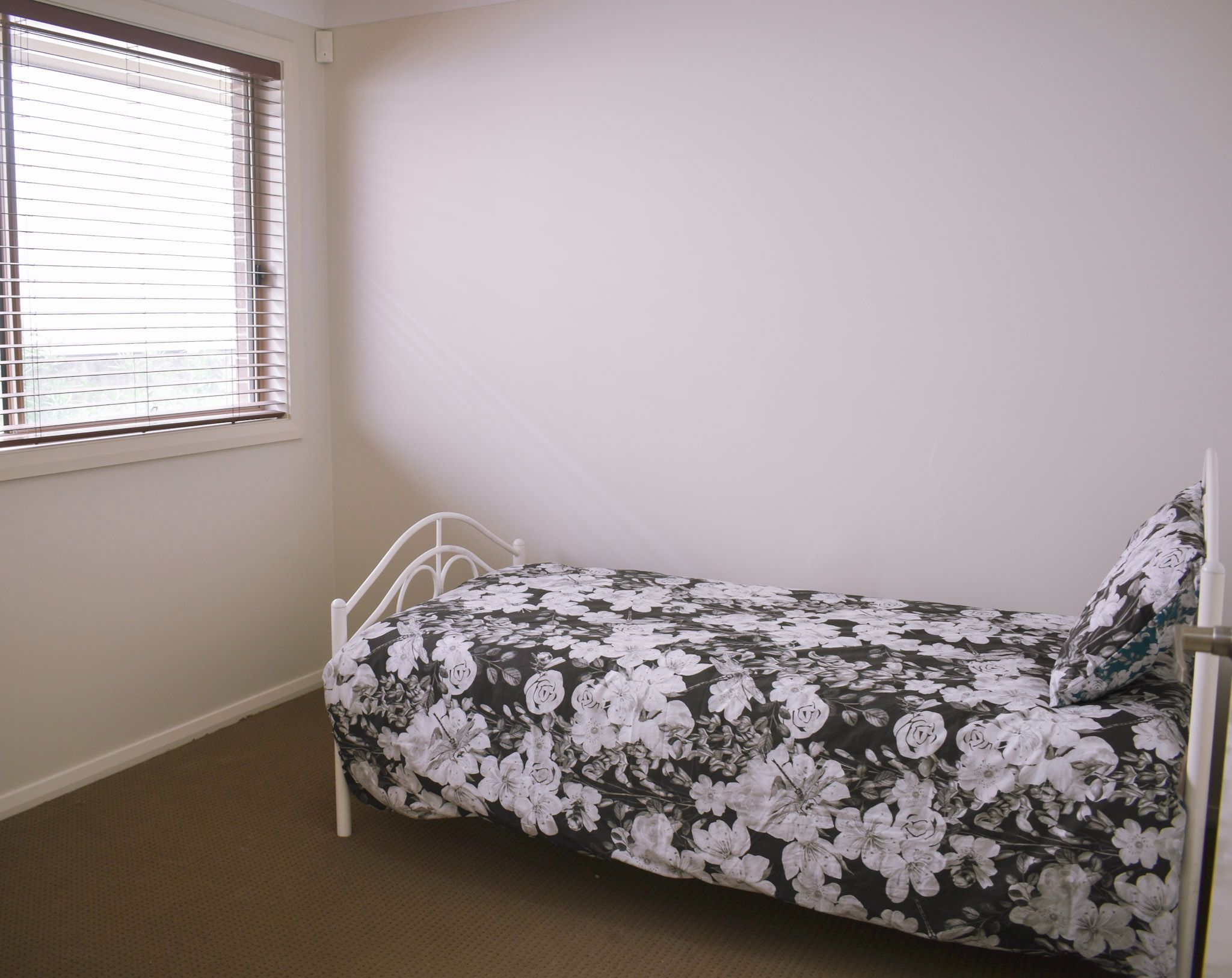 9128dcbfc52e1a1ea8f16da66936f7f2