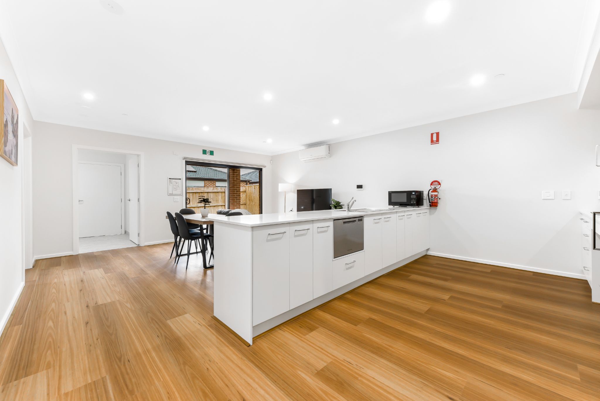 10 Wheatsheaf Road   Print-14