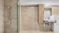 ed park_bathroom_2