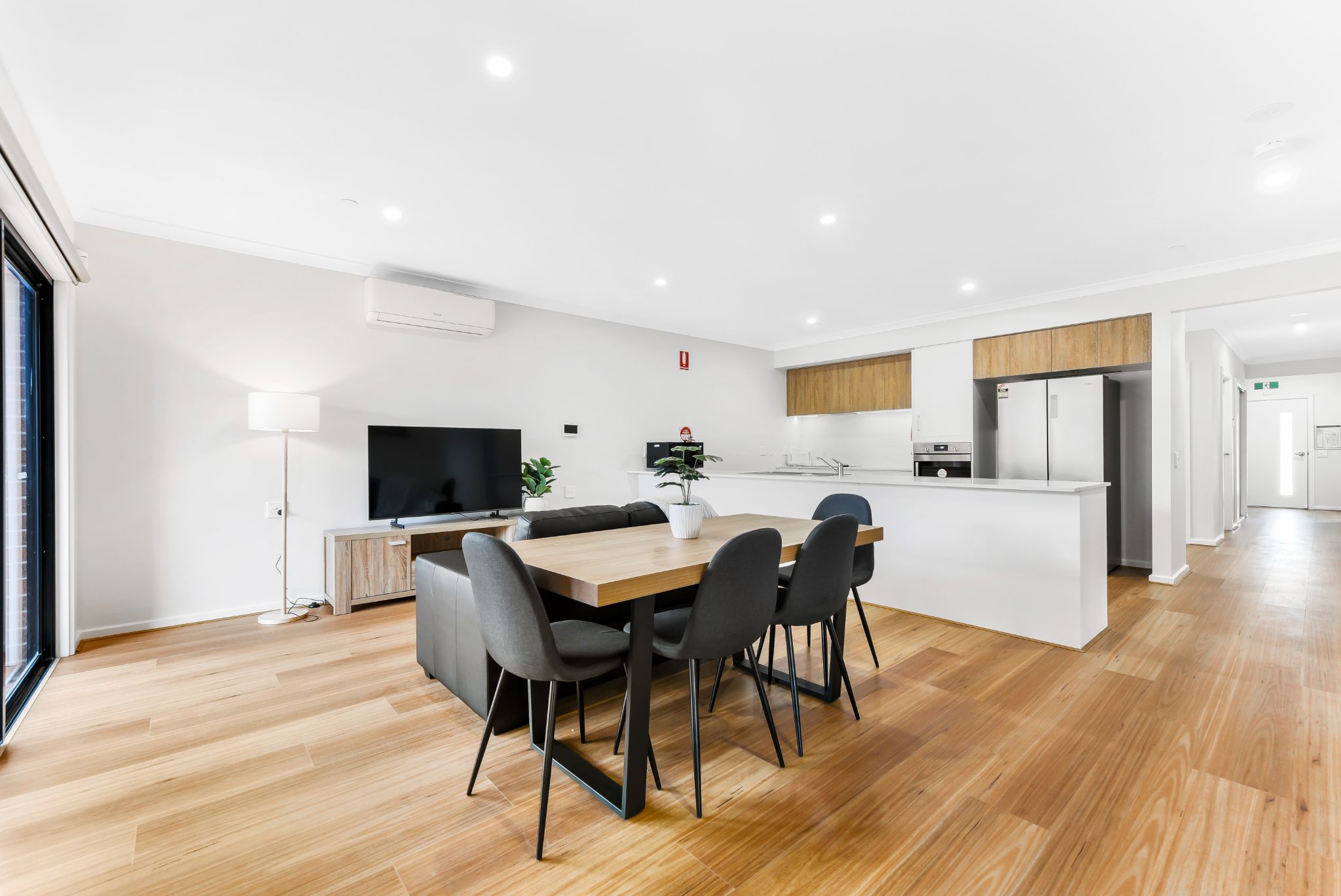 10 Wheatsheaf Road   Print-11