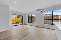 60 Marriott Bvd  Weir Views VIC (14)