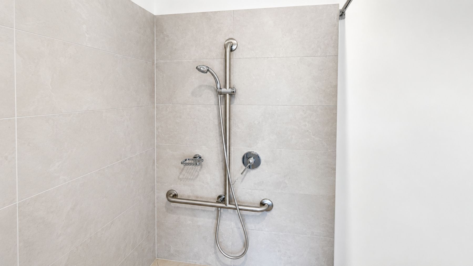 Bedroom 1 Ensuite