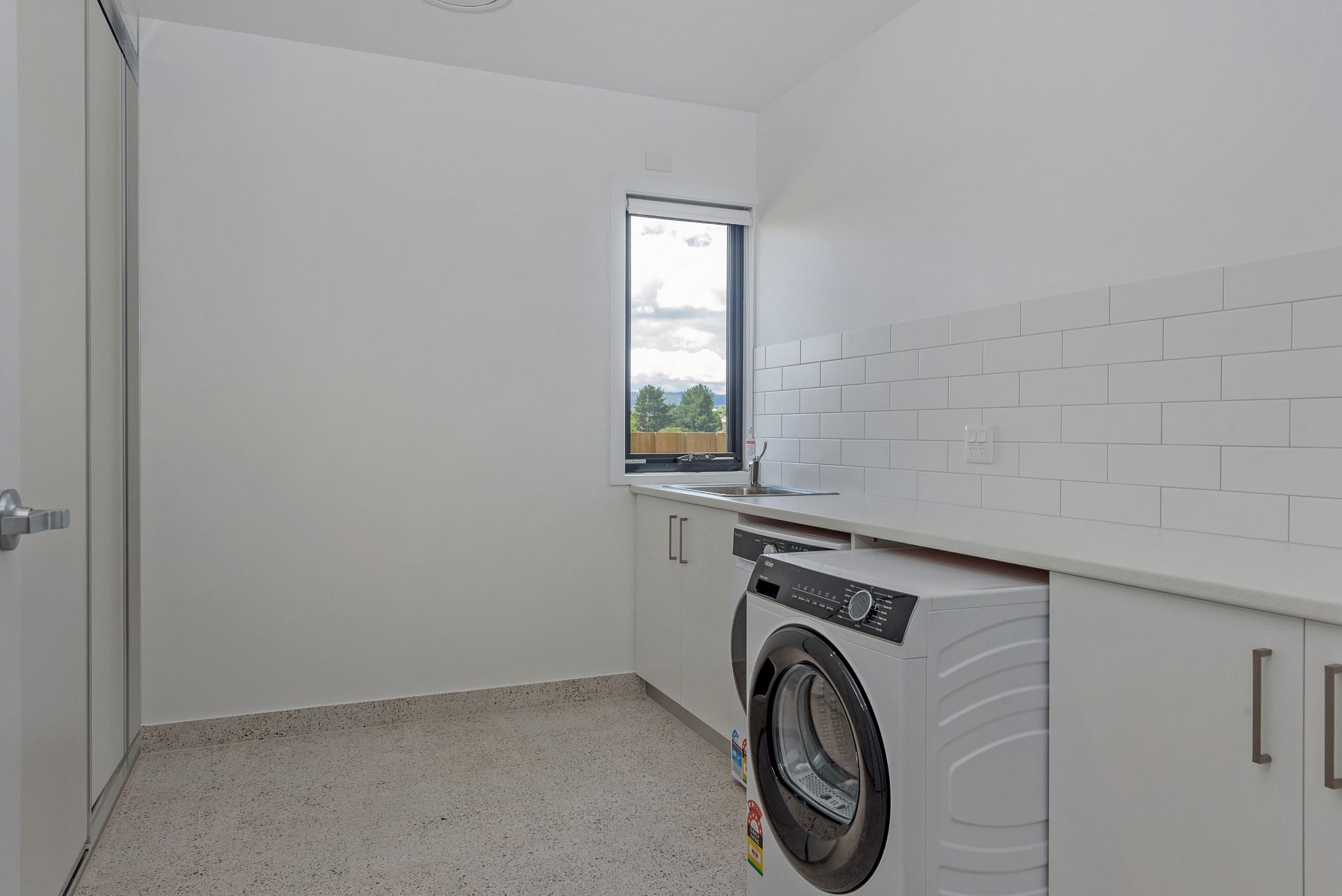 28 Matteo Cir  125