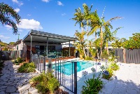 CCB13739 6DC5-4BD9-AEFA-4506BC366B7D