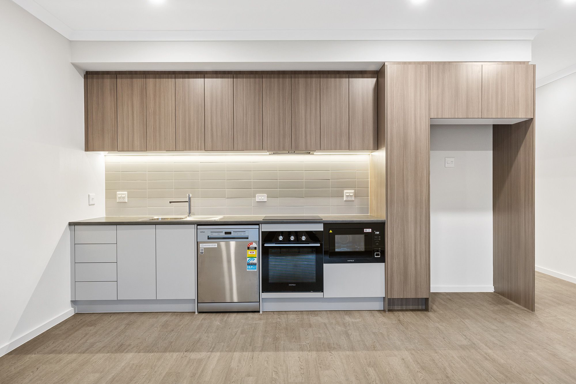 Maude   Dwelling 3 Kitchen LR No Logo