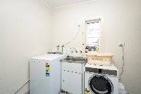NZ7 1077