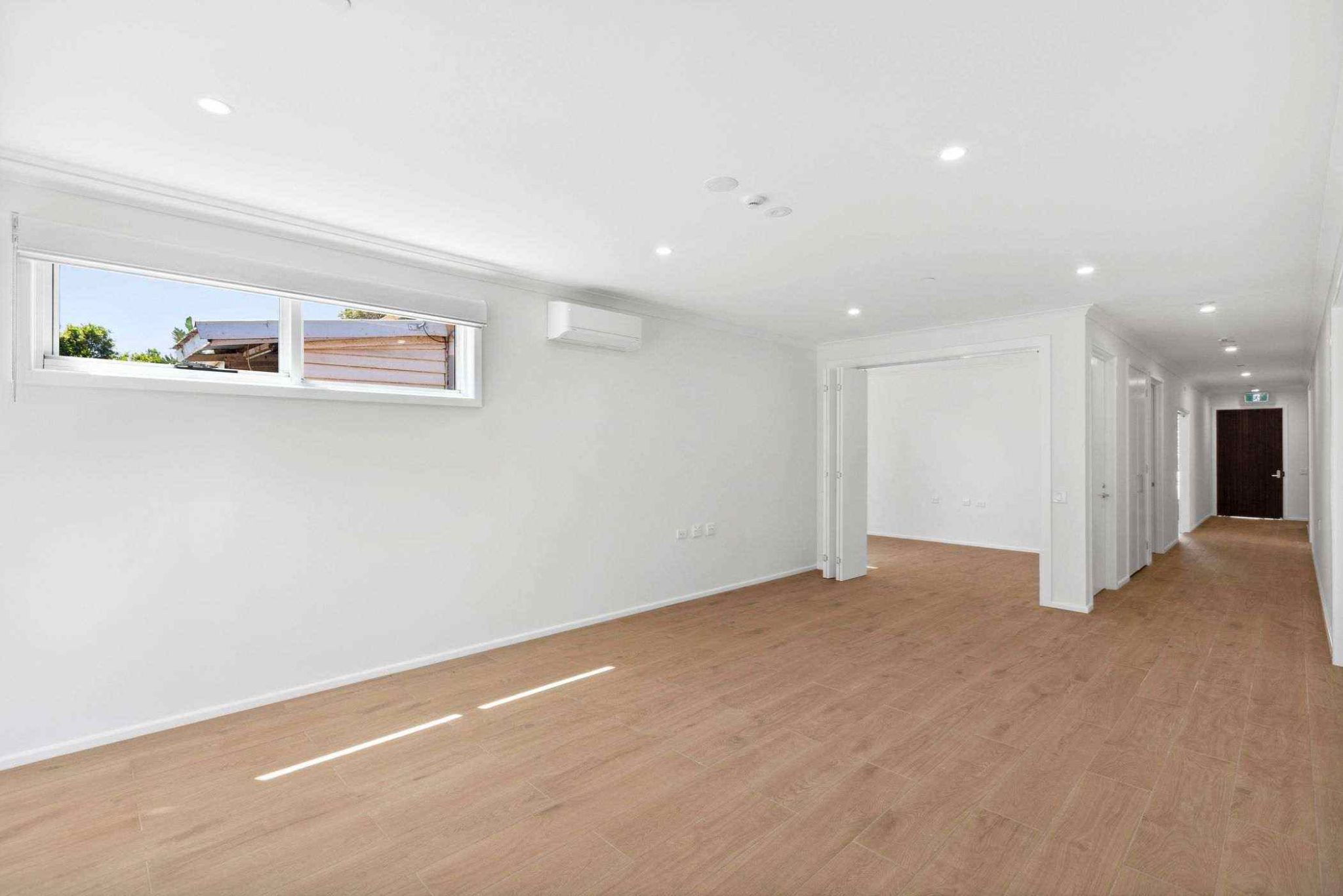 Resized Lounge