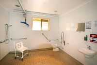 Bathroom Web1200x800