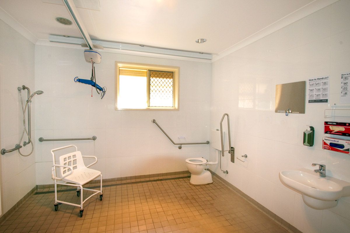 Bathroom Web1200x800