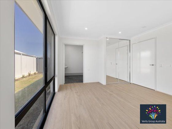 10 R6II4133- watermarked