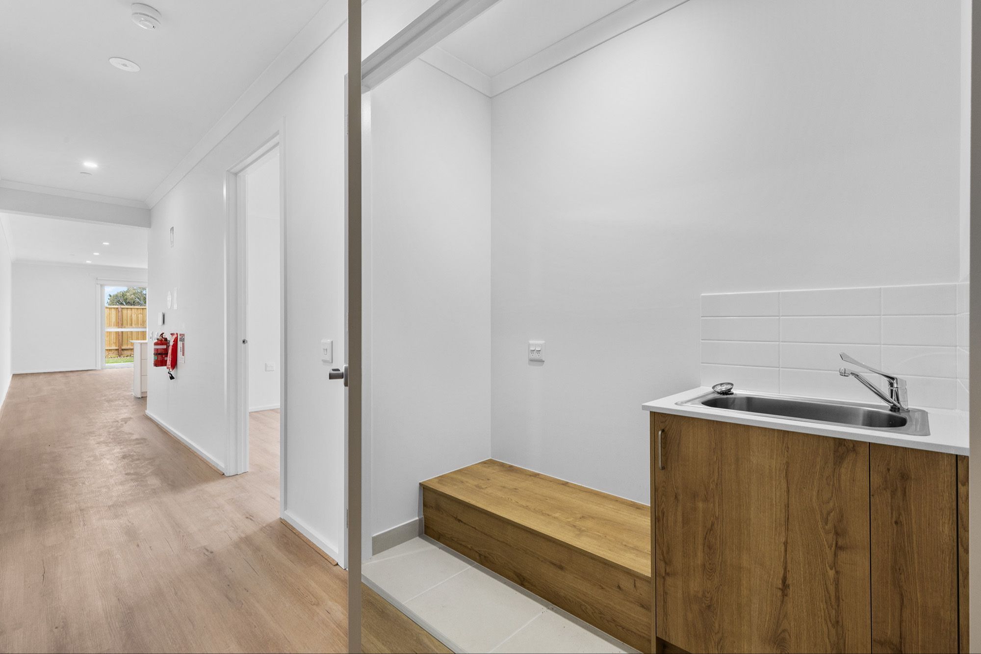 European Laundry LR No Logo