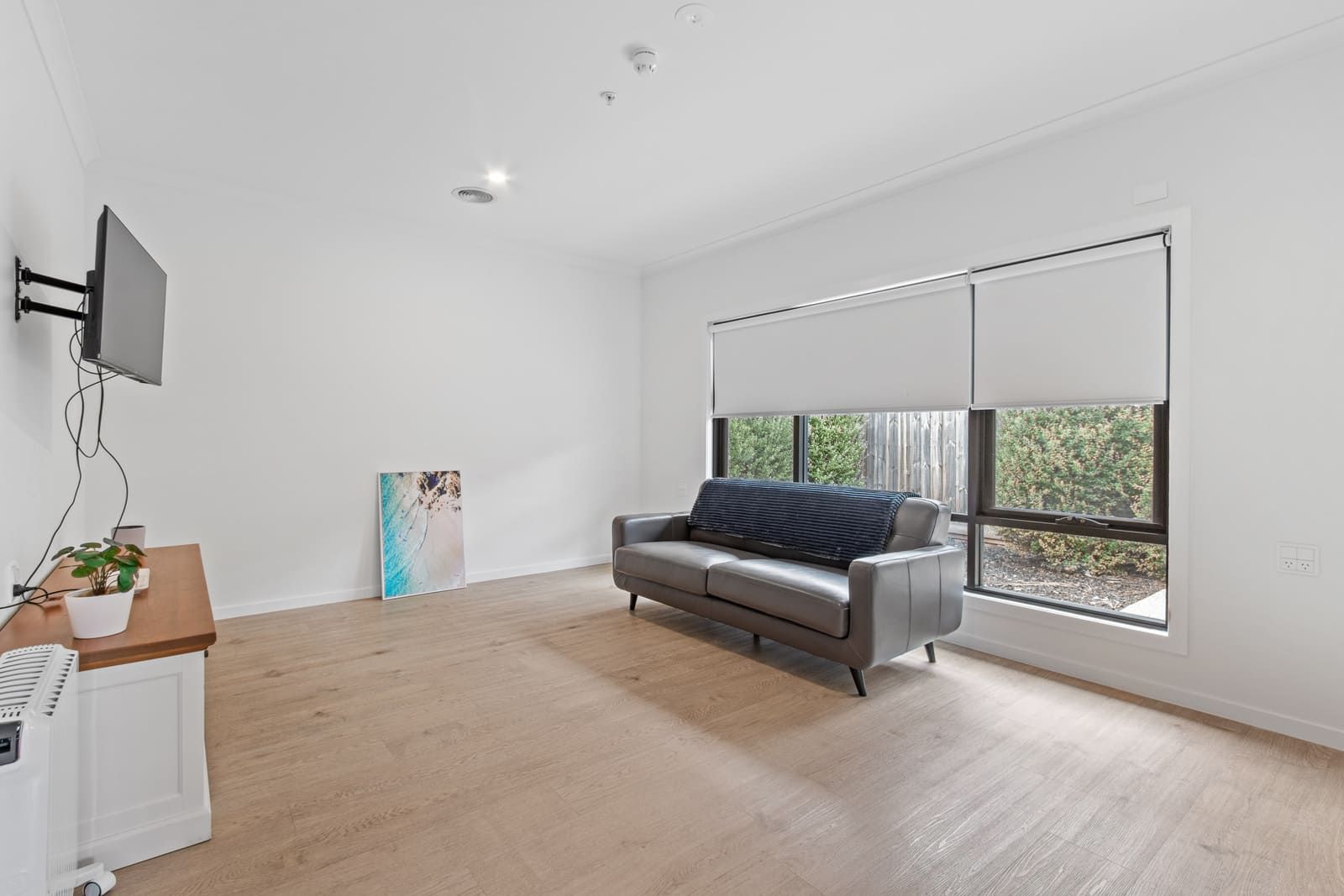 Tarneit  Ararat living