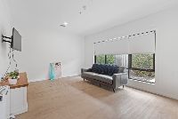 Tarneit  Ararat living