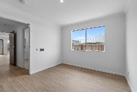 005 Open2view_ID959185-2_21_Melanie_St_Cotswold