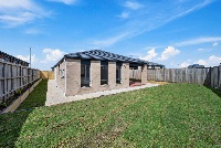 014 Open2view_ID779471-1_Empress_St