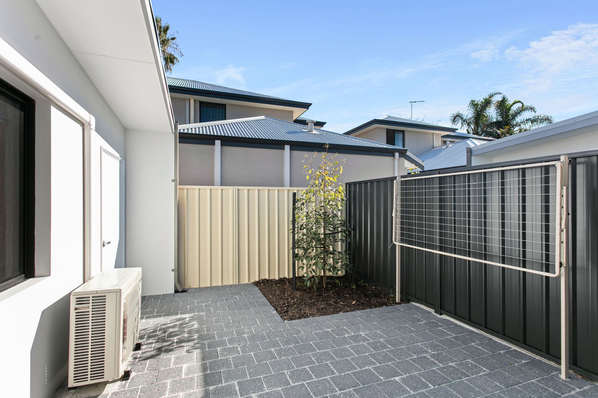 4 58 Gibson St  Mandurah 25