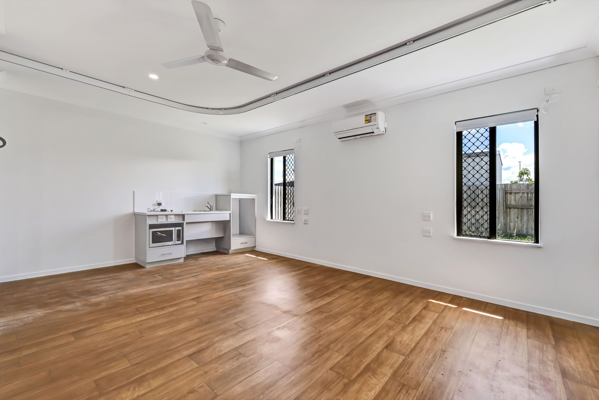 8   Eaglefield St 3 - Bed 2b