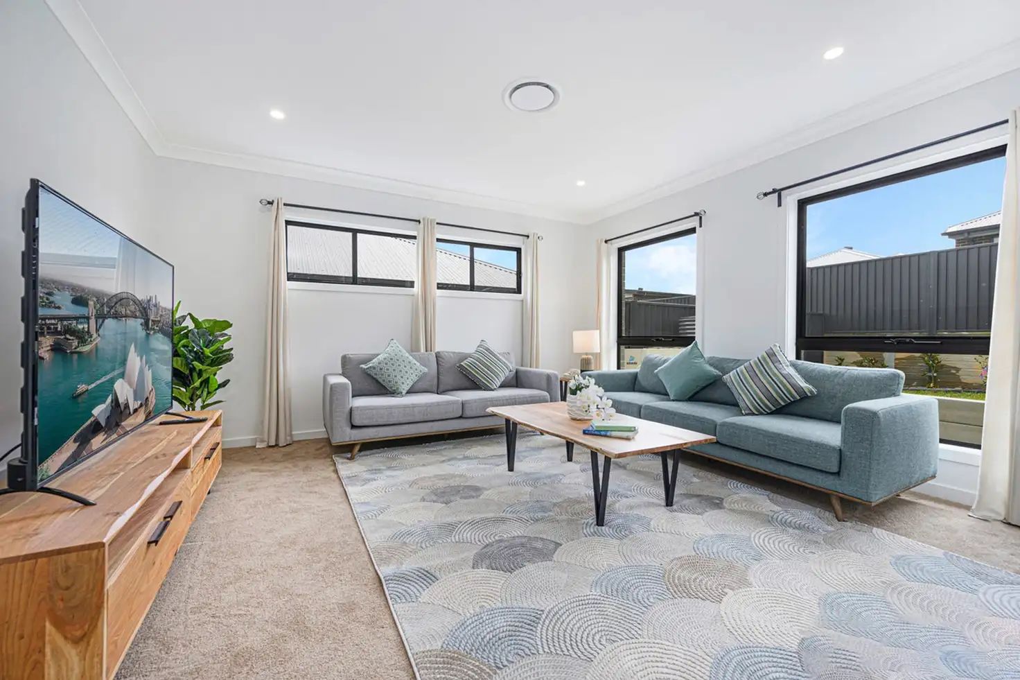 l AgentBox-11899961-2