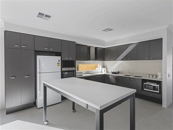 36 Kitchen-Table GIF