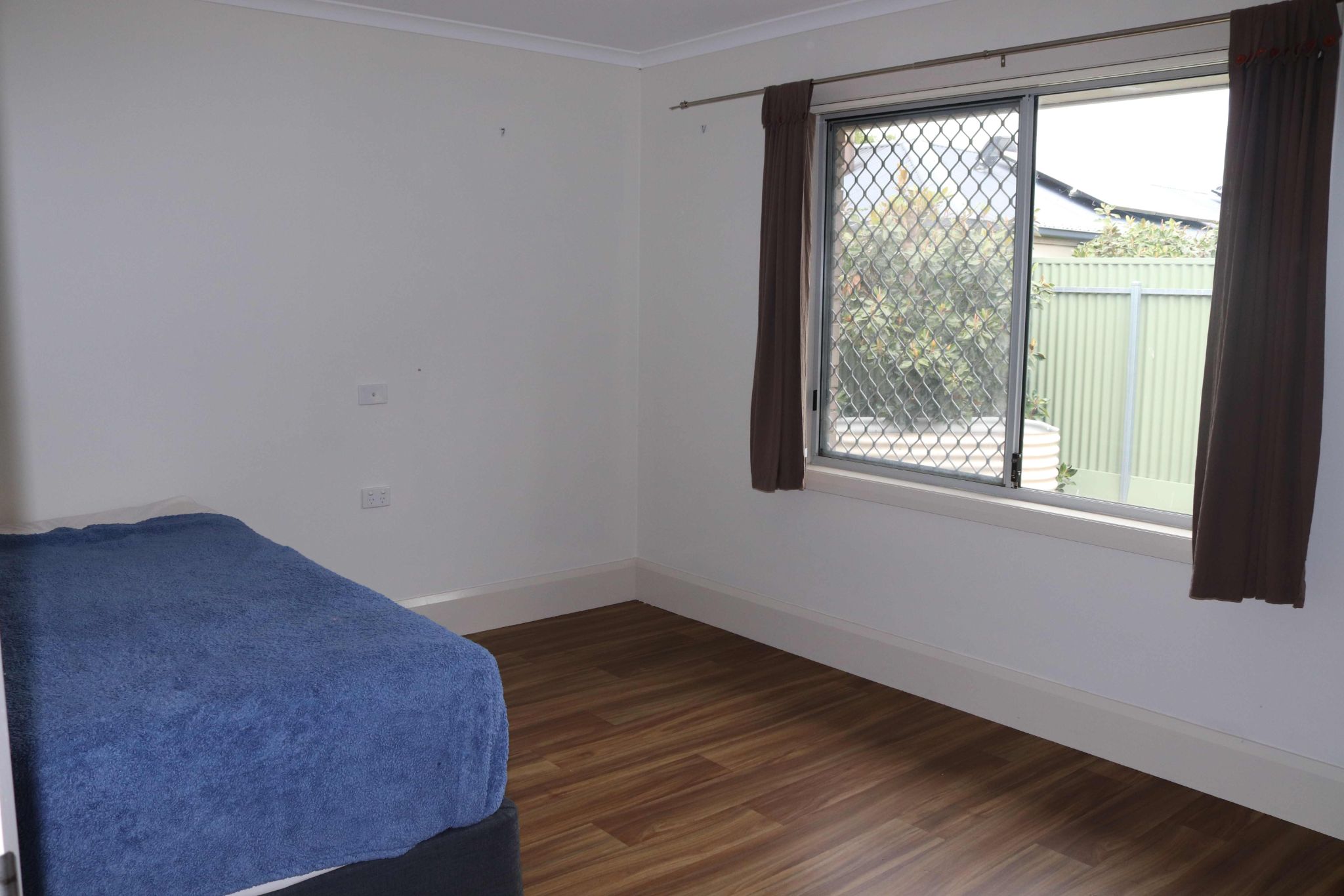 39a Lindsay   Bedroom