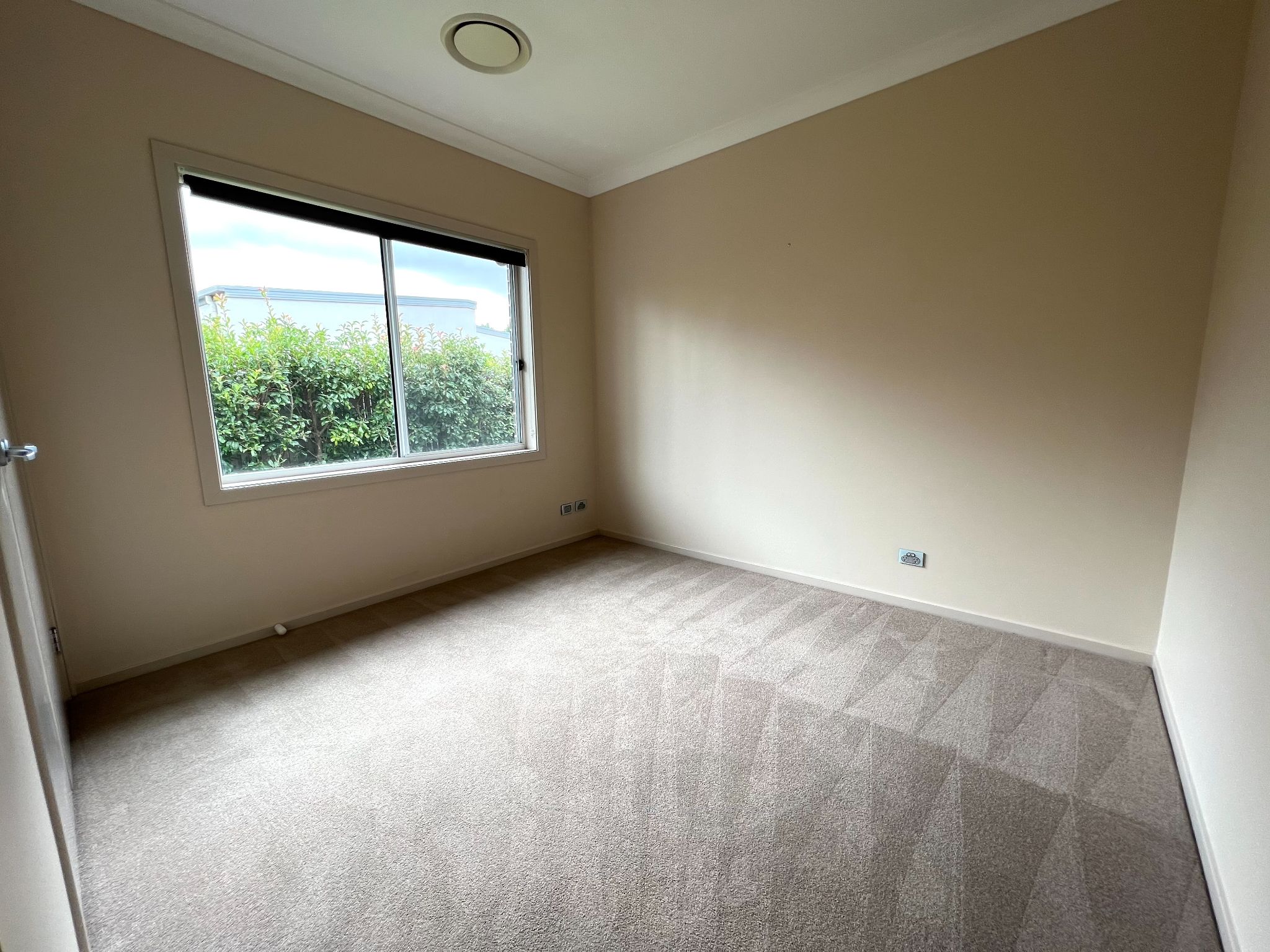 B52B1B2C 858C-4526-BD26-B6A7A049DBEE