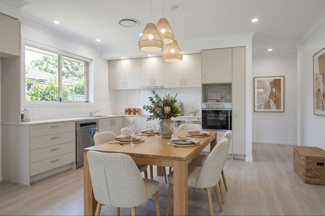 3 DINING ROOM