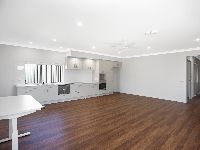 004 Open2view_ID829252-9_Turnberry_Avenue