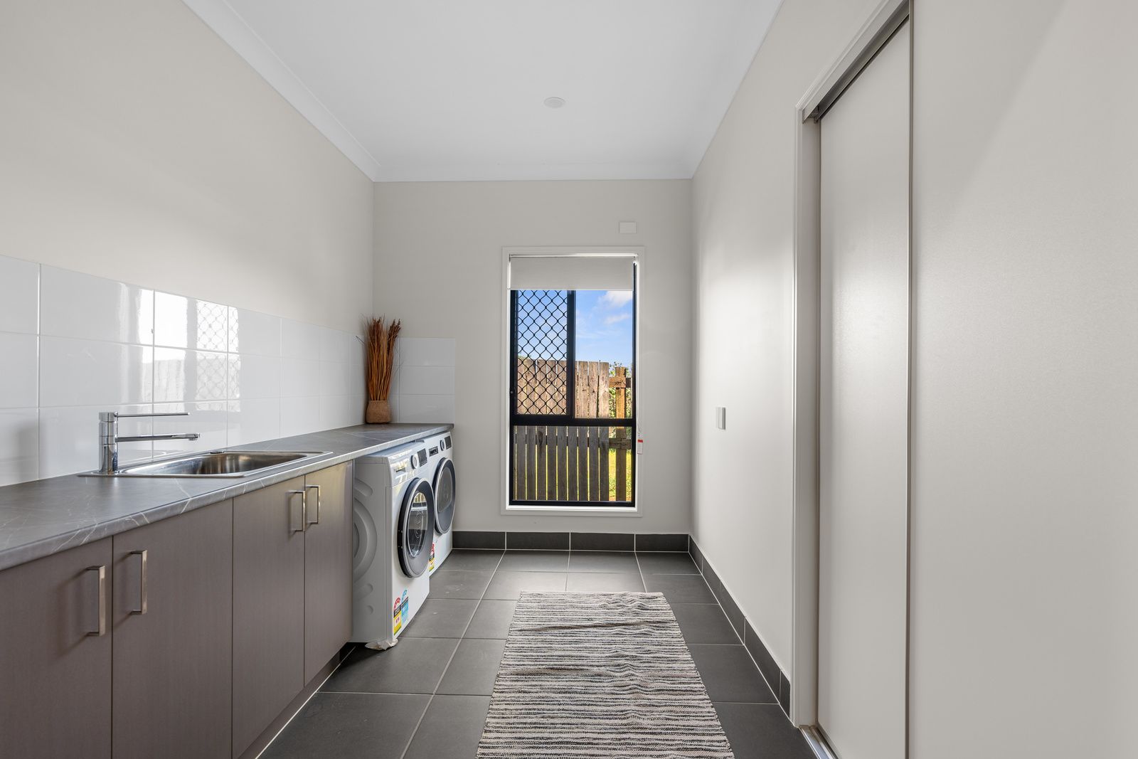 012 Open2view_ID971176-13A_Wyndham_Street__North_Toowoomba