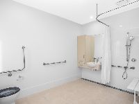 008 Open2view_ID829252-9_Turnberry_Avenue