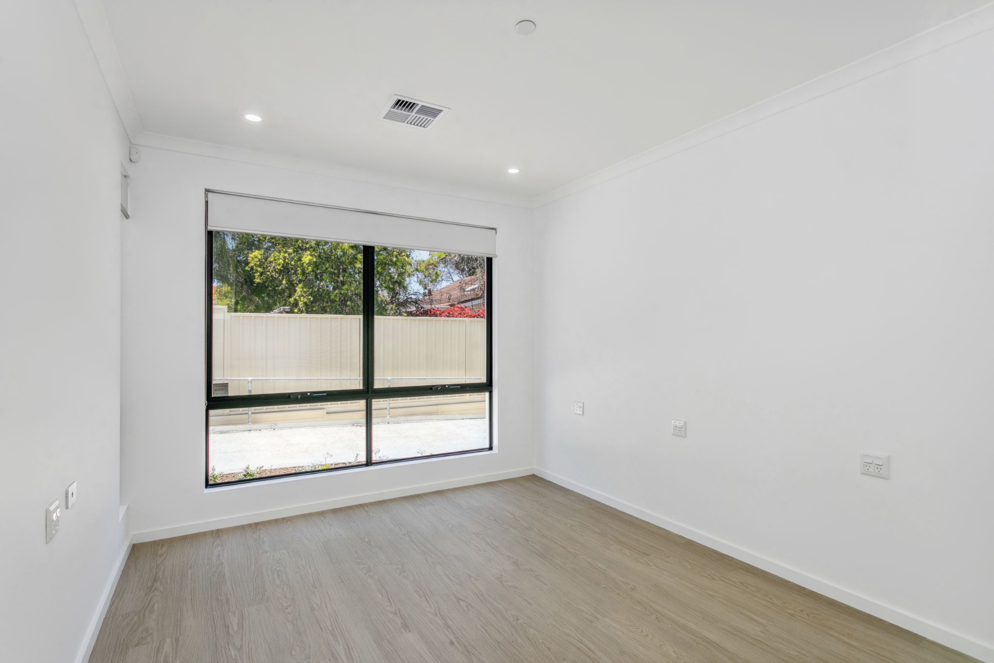 PRINT 5 Lowther Terrace  Nollamara C 8