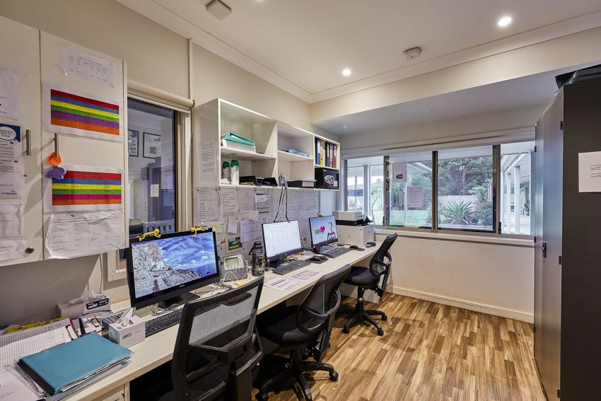 SIL044 LR-Cudgen-office1