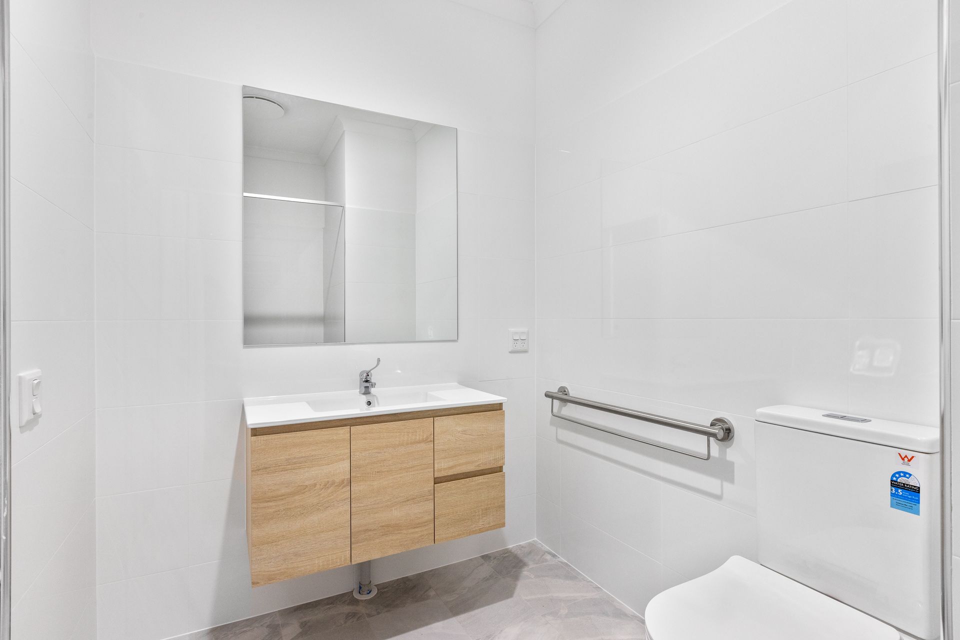 WEB 21 Hall Street  Mandurah 18