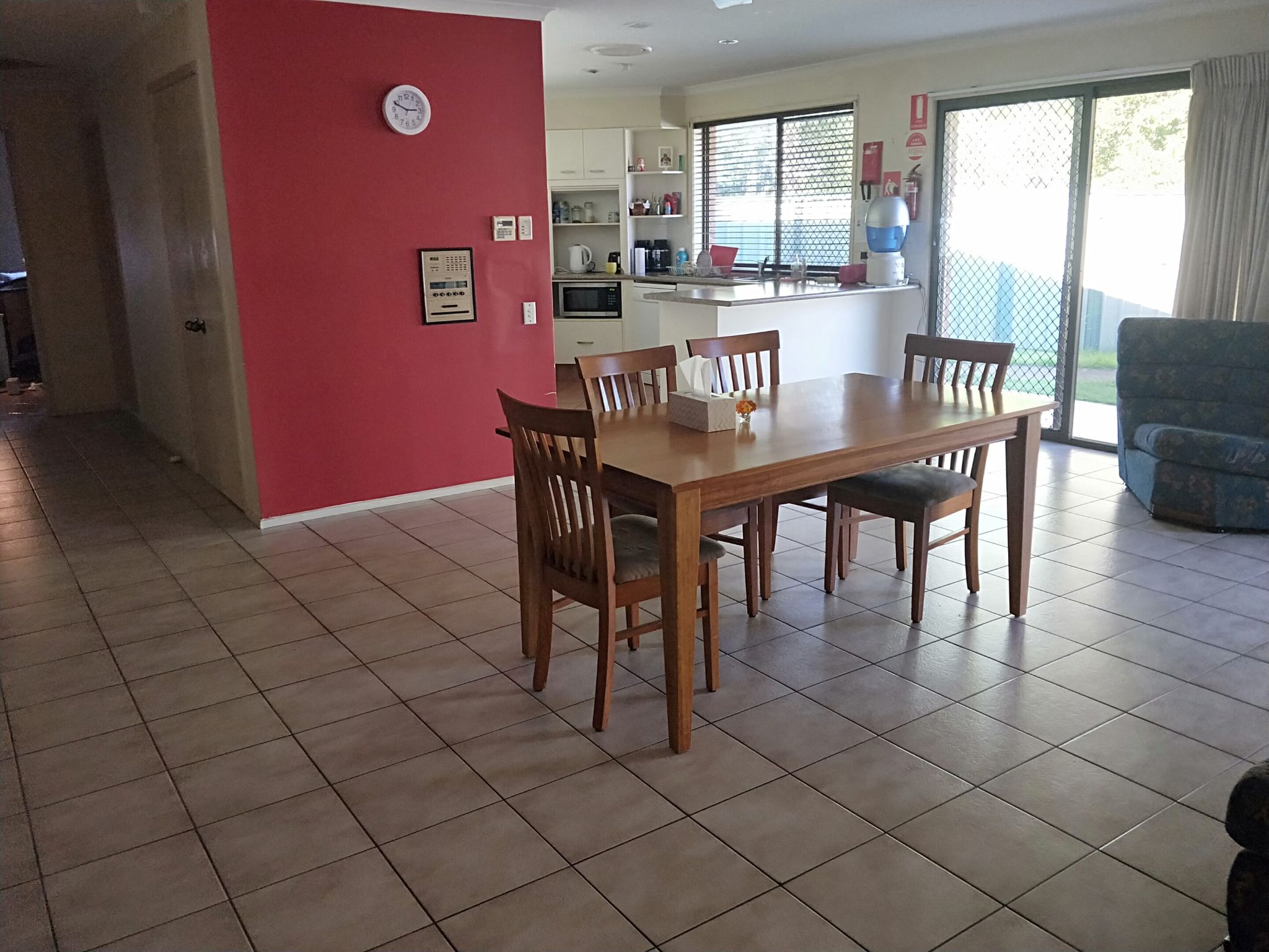 Kitchen dining-area-scaled
