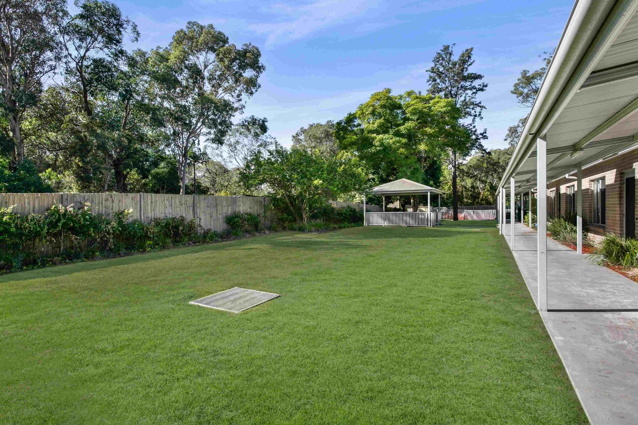 Fairfield 0344-backyard(2)