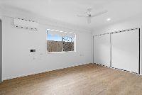 online image-compressor_009_Open2view_ID1015140-25_Shell_Street