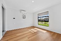 001 Open2view_ID862029-11_Ballad_Street (1)