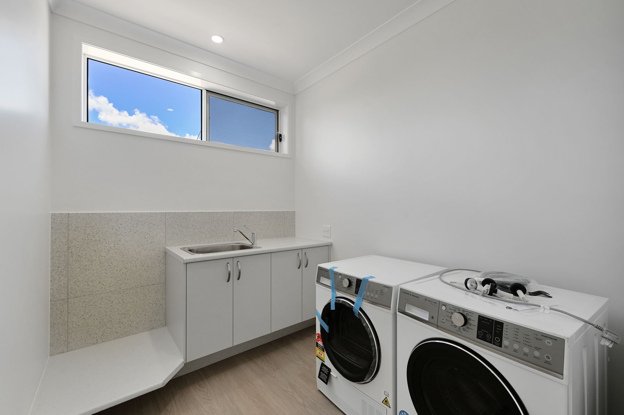 Santal St 31   Laundry