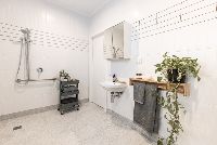 iakkkevtea8bwgngj7uy