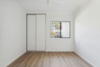 4 97 Morrison Rd, Midland 3