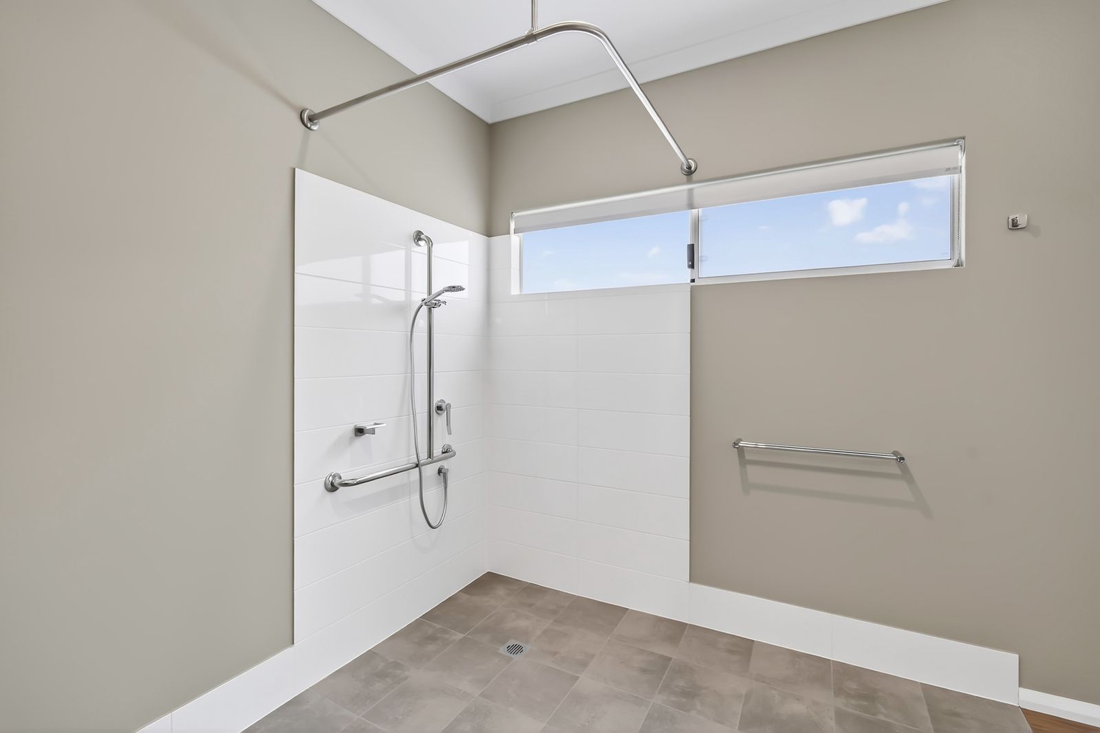 011 Open2view_ID979624-15_Overbeck_Street__Ashby