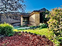 502E8549 3ACE-402E-AA06-DA5ACA1FE5DB