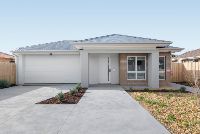 73 Circle Drive South Cranbourne 001_1024