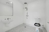 online image-compressor_011_Open2view_ID1033706-10_Thornbill_Close