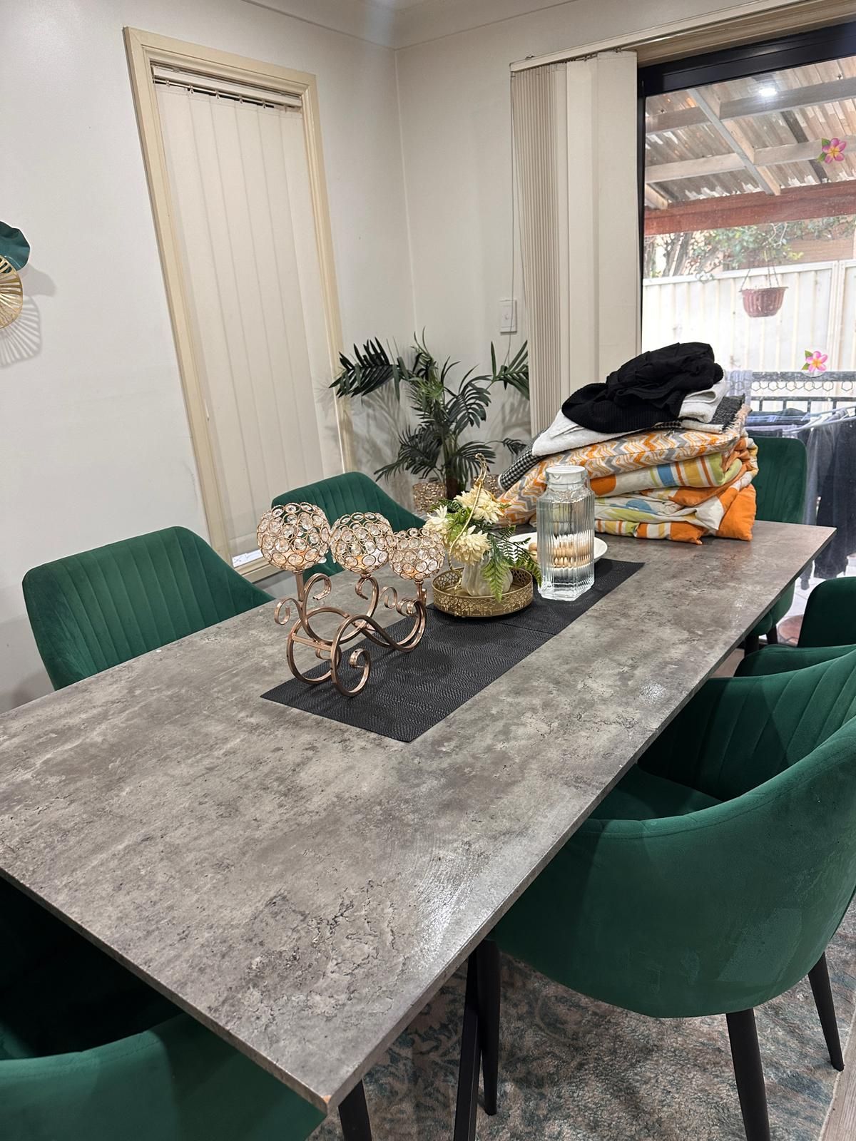 PHOTO 2025-12-13-08-05-09