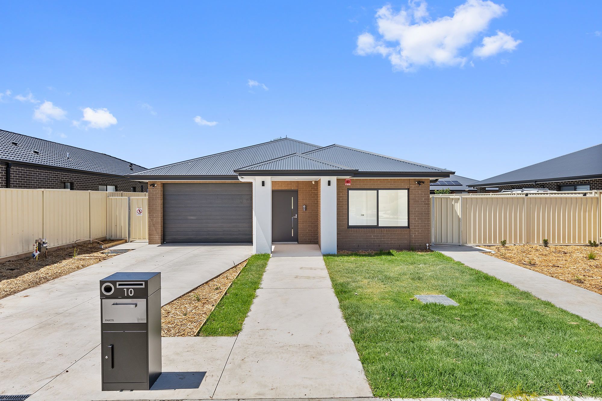 Sandringham   Facade 1 LR No Logo 2