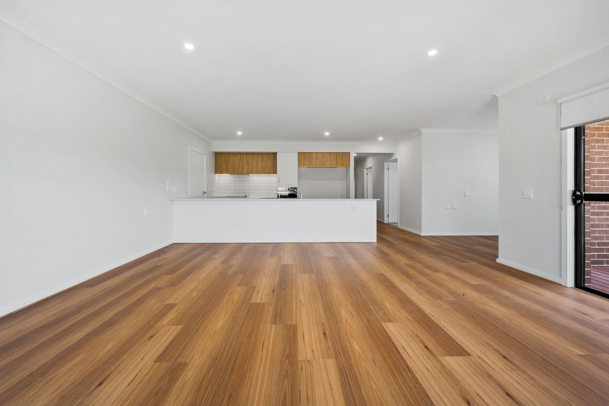 010 Open2view_ID861056