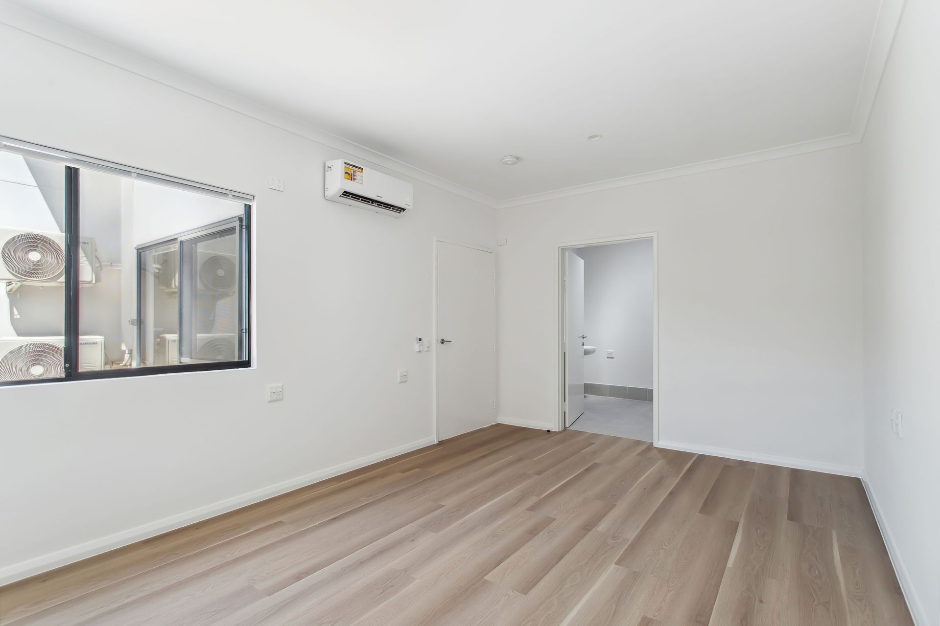 9 97 Morrison Rd, Midland 8