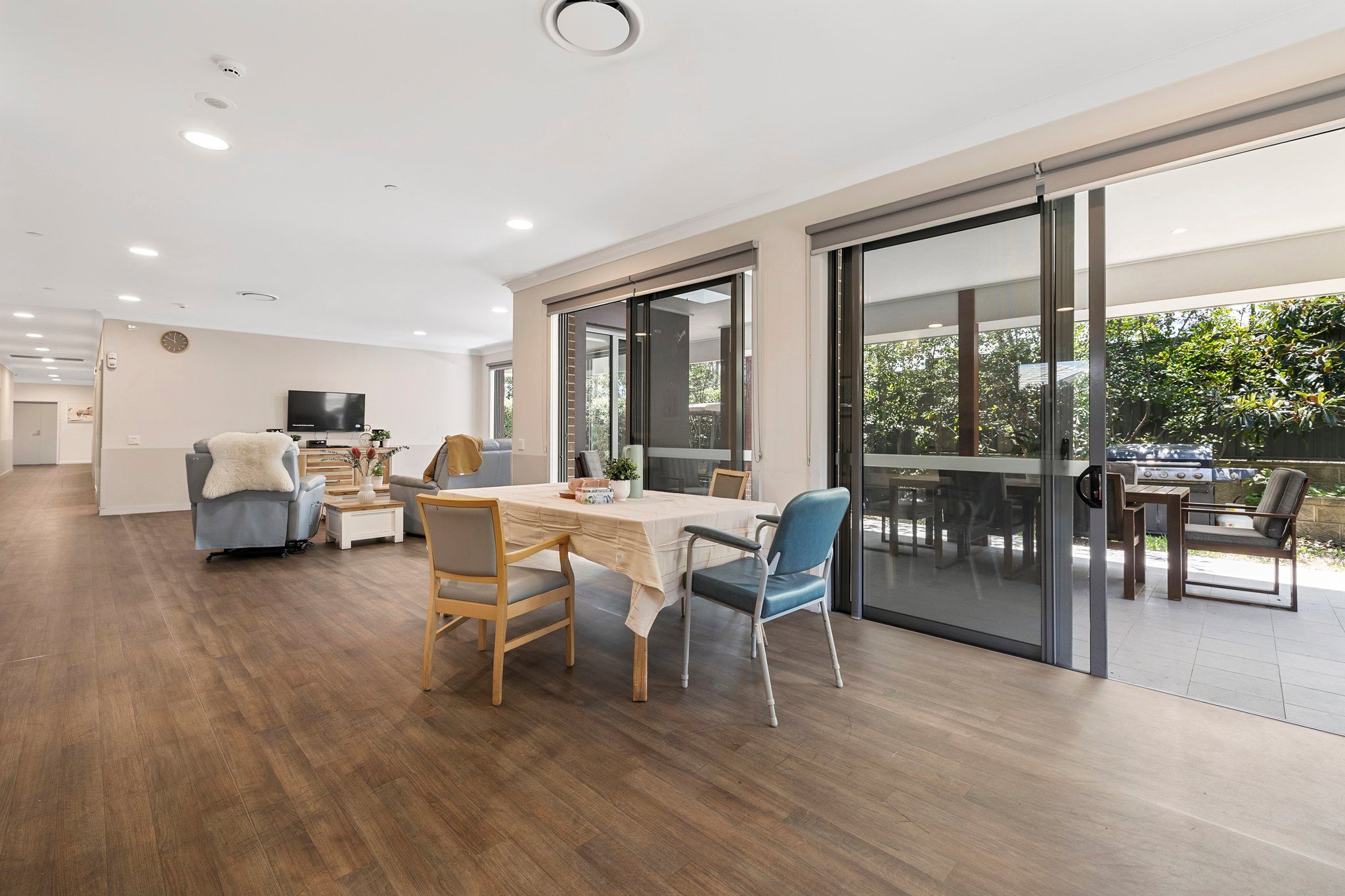 10 web-or-mls-3-english-ivy-pl